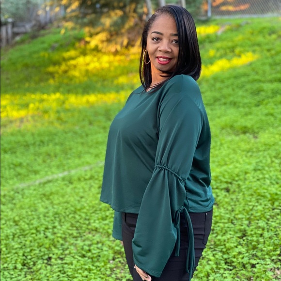 Meet your posher, Reeda - Picture 2 of 2